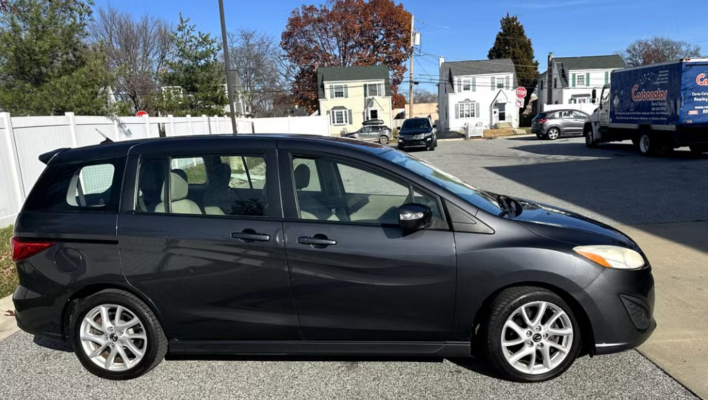 Mazda Mazda5